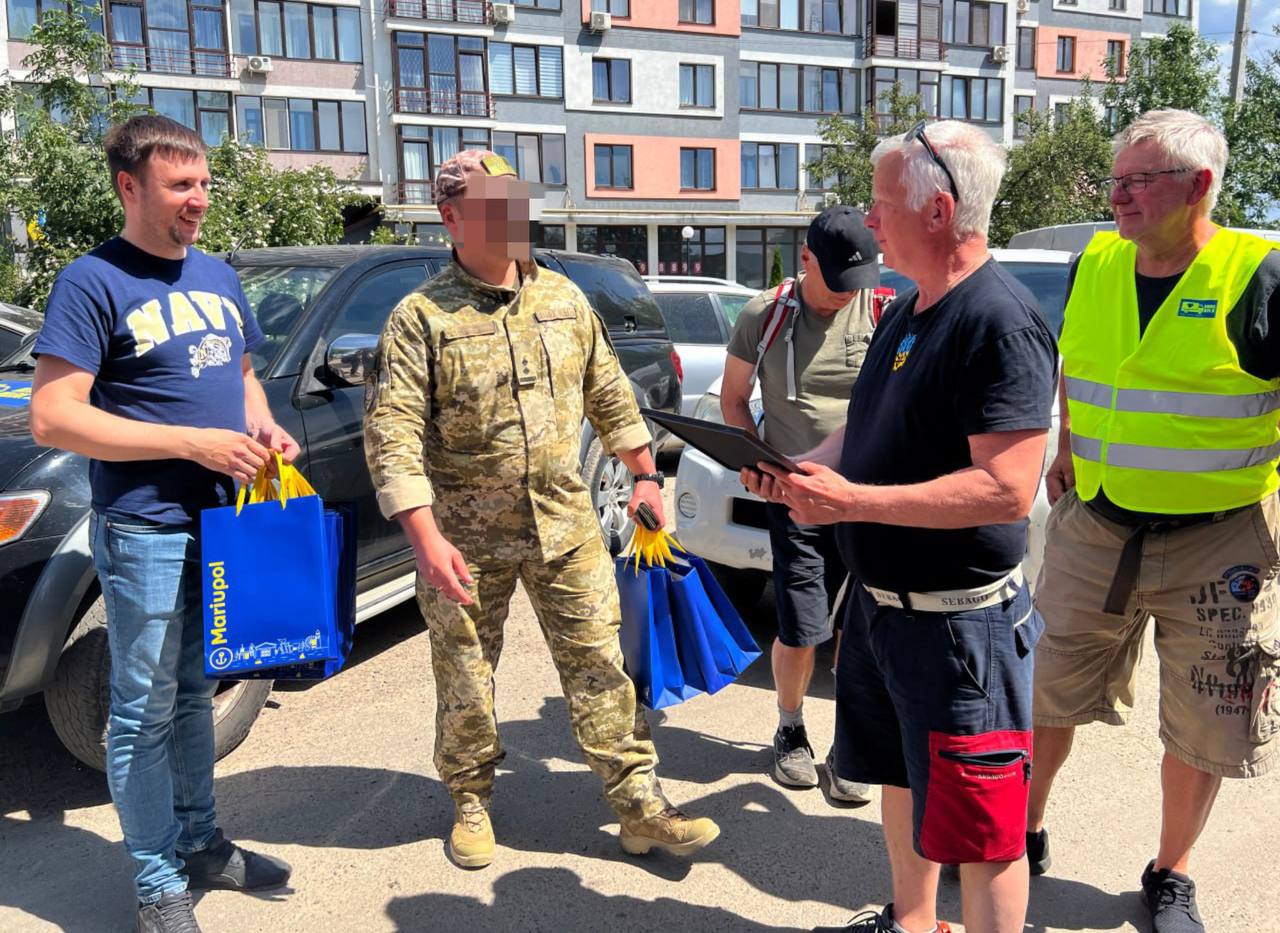 Партнери поспілкувалися з захисниками з Першого прикордонного загону